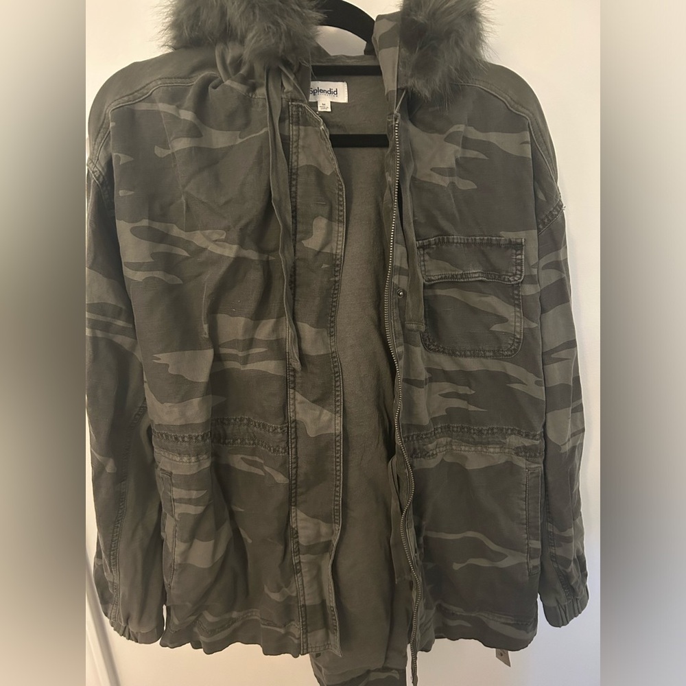 Splendid Camo Jacket with detachable fur hood